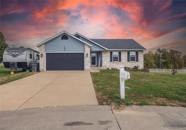 Photo 1 of Single family home for sale at 2 Trl Blaze Cir, Festus, MO 63028 | MLS# 24067098 | Listing updated on 2024-12-05