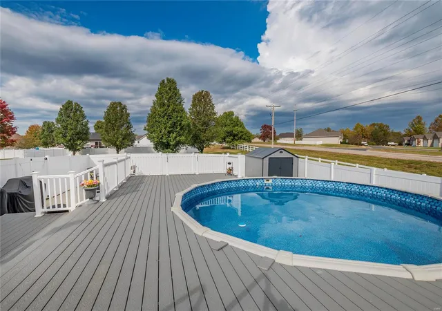 Photo 4 of Single family home for sale at 2 Trl Blaze Cir, Festus, MO 63028 | MLS# 24067098 | Listing updated on 2024-12-05