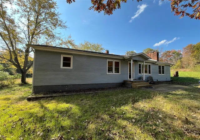 Photo 1 of Single family home for sale at 2703 Highway E, Fredericktown, MO 63645 | MLS# 24067626 | Listing updated on 2024-10-31