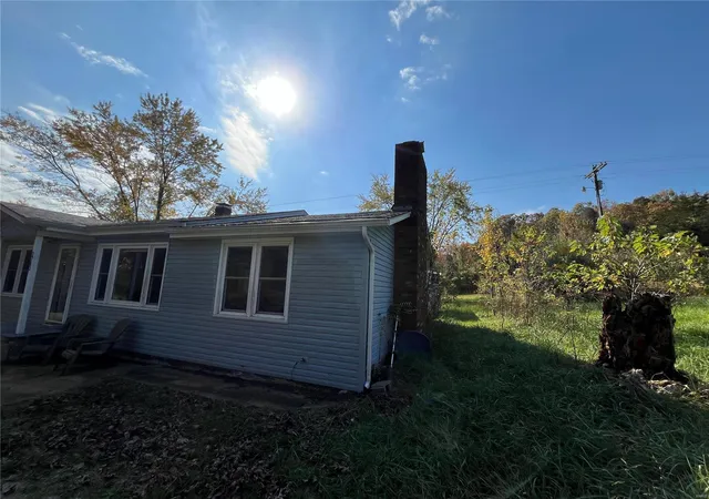 Photo 4 of Single family home for sale at 2703 Highway E, Fredericktown, MO 63645 | MLS# 24067626 | Listing updated on 2024-10-31