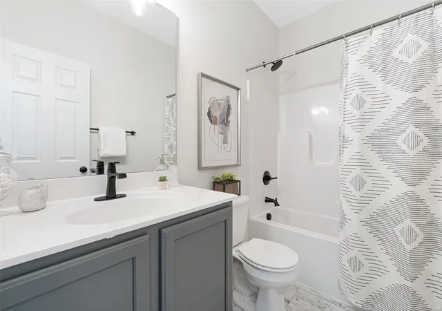 Photo 4 of Single family home for sale at 2317 Stone Brg Ct #6STB, Washington, MO 63090 | MLS# 24067653 | Listing updated on 2024-11-17
