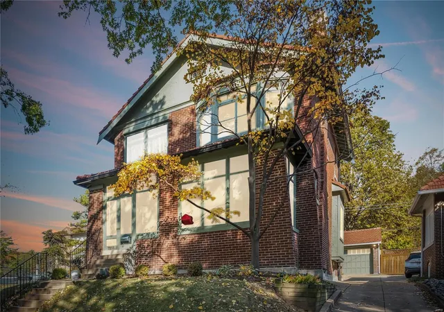 Photo 3 of Single family home for sale at 7215 Pershing Ave, Saint Louis, MO 63130 | MLS# 24067935 | Listing updated on 2024-12-12