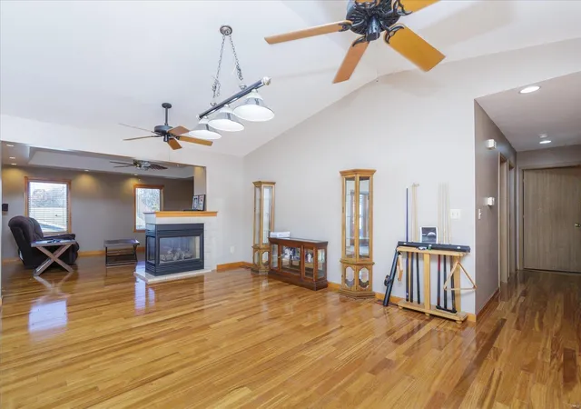 Photo 4 of Single family home for sale at 814 Country Hvn Dr, Imperial, MO 63052 | MLS# 24068309 | Listing updated on 2024-12-01
