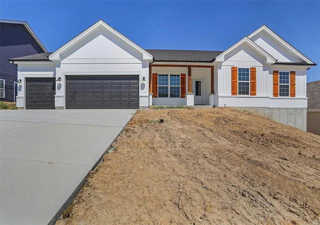 Photo 2 of Single family home for sale at 2312 Clare Ct #77STB, Washington, MO 63090 | MLS# 24069142 | Listing updated on 2024-11-04