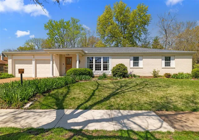 Photo 1 of Single family home for sale at 707 Big Bnd Woods Dr, Manchester, MO 63021 | MLS# 24069249 | Listing updated on 2025-04-24