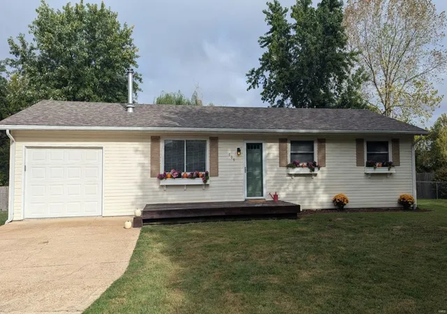Photo 1 of Single family home for sale at 609 Fox Crk Rd, Rolla, MO 65401 | MLS# 24069847 | Listing updated on 2024-12-18