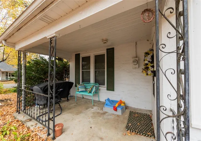 Photo 4 of Single family home for sale at 222 N Wishon St, Saint James, MO 65559 | MLS# 24070095 | Listing updated on 2024-11-26
