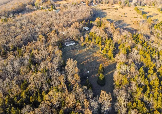 Photo 1 of Land for sale at 2689 Oak Hl Rd, Cuba, MO 65453 | MLS# 24070239 | Listing updated on 2024-11-25