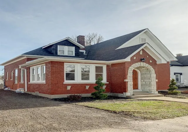Photo 3 of Single family home for sale at 208 S 4th Street, Dupo, IL 62239 | MLS# 24070392 | Listing updated on 2024-12-05