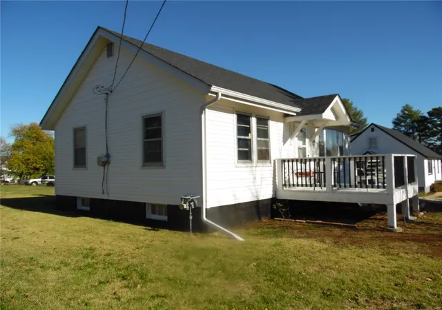 Photo 1 of Single family home for sale at 1145 Moselle Rd, Saint Clair, MO 63077 | MLS# 24070470 | Listing updated on 2024-11-15