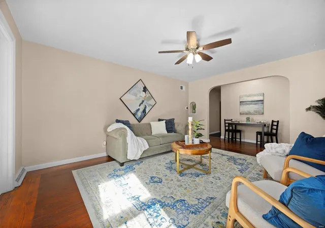 Photo 3 of Single family home for sale at 108 Stanton St, Lebanon, IL 62254 | MLS# 24070552 | Listing updated on 2024-11-19