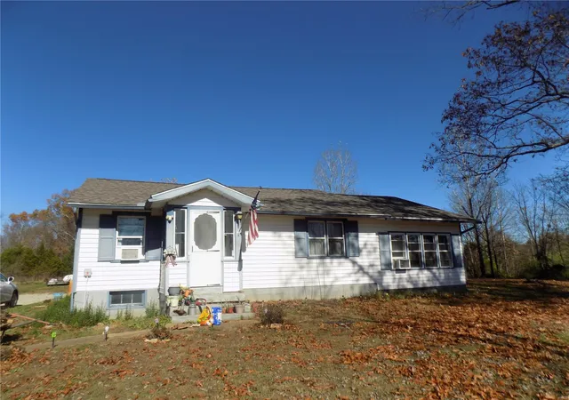 Photo 1 of Single family home for sale at 1592 Hwy J, Fredericktown, MO 63645 | MLS# 24070669 | Listing updated on 2024-11-20