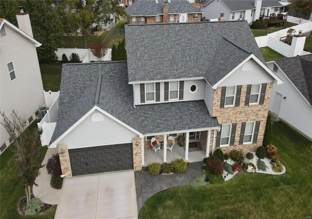 Photo 4 of Single family home for sale at 5858 Westcliffe Dr, Saint Louis, MO 63129 | MLS# 24070979 | Listing updated on 2024-11-30