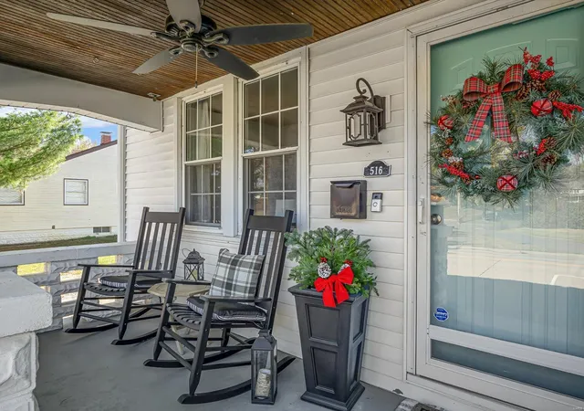 Photo 2 of Single family home for sale at 516 West Btm Ave, Columbia, IL 62236 | MLS# 24071247 | Listing updated on 2024-11-21