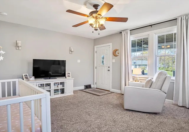 Photo 4 of Single family home for sale at 516 West Btm Ave, Columbia, IL 62236 | MLS# 24071247 | Listing updated on 2024-11-21