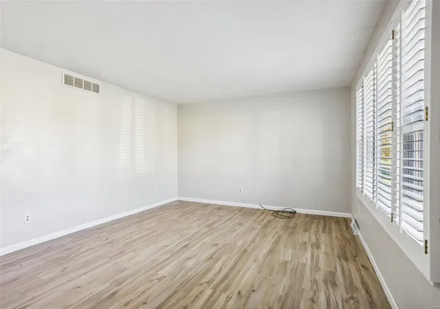 Photo 4 of Single family home for sale at 210 N 11th Street, Breese, IL 62230 | MLS# 24071582 | Listing updated on 2024-12-16