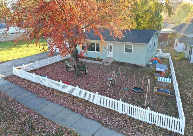 Photo 1 of Single family home for sale at 128 State Hwy 100 W, Hermann, MO 65041 | MLS# 24071964 | Listing updated on 2024-11-26