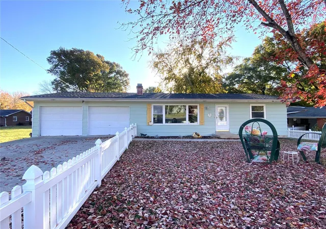 Photo 2 of Single family home for sale at 128 State Hwy 100 W, Hermann, MO 65041 | MLS# 24071964 | Listing updated on 2024-11-26