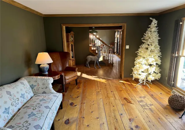 Photo 4 of Single family home for sale at 14111 Northmill Ct, Chesterfield, MO 63017 | MLS# 24072211 | Listing updated on 2024-11-30