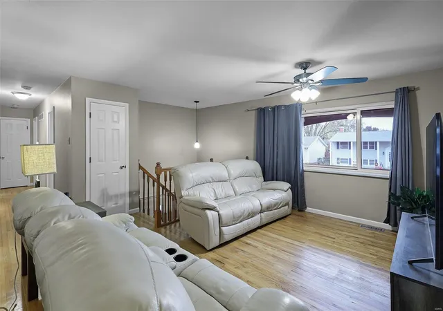 Photo 3 of Single family home for sale at 18 Saint David Dr, Saint Peters, MO 63376 | MLS# 24072277 | Listing updated on 2024-12-17