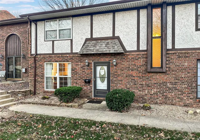 Condo for sale at 1229 N 17th Street #16, Belleville, IL 62226 | MLS# 24072531