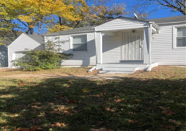 Photo 1 of Single family home for sale at 4344 Springdale Ave, Saint Louis, MO 63134 | MLS# 24073111 | Listing updated on 2024-12-04
