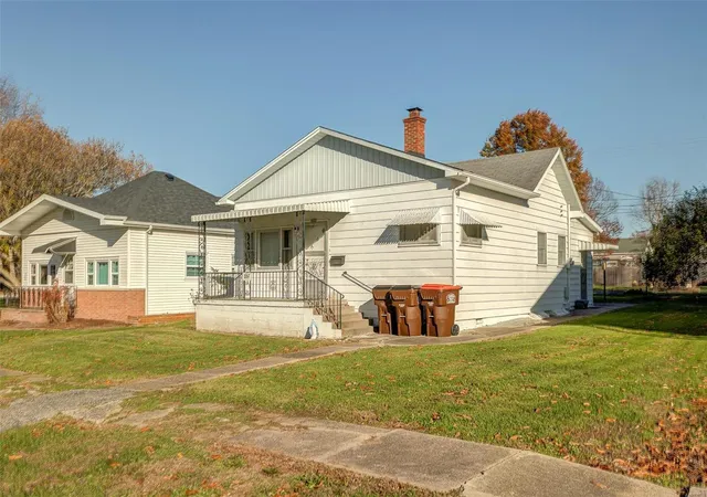 Photo 3 of Single family home for sale at 306 N 5th Street, Benld, IL 62009 | MLS# 24073132 | Listing updated on 2024-12-05