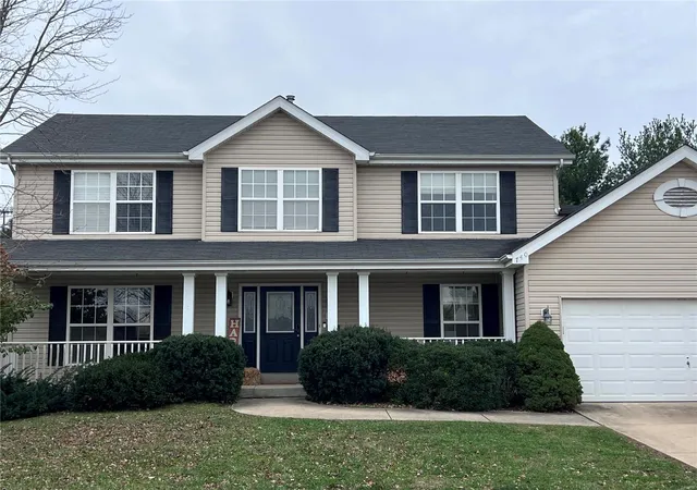 Photo 2 of Single family home for sale at 740 Wild Horse Crk Dr, Fairview Heights, IL 62208 | MLS# 24073173 | Listing updated on 2024-12-09