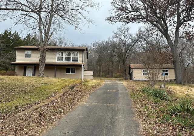 Photo 2 of Single family home for sale at 6353 Reynolds Crk Rd, Hillsboro, MO 63050 | MLS# 24073409 | Listing updated on 2024-12-16