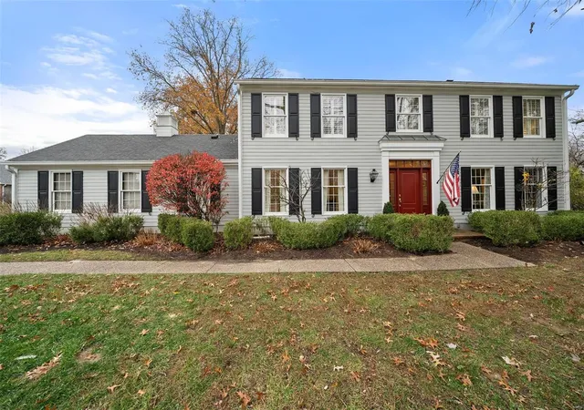 Photo 3 of Single family home for sale at 12764 Conway Rd, Saint Louis, MO 63141 | MLS# 24073459 | Listing updated on 2024-12-16