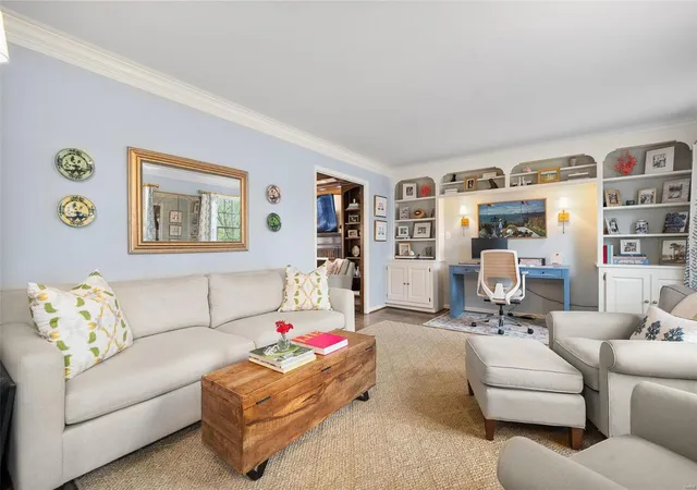 Photo 4 of Single family home for sale at 12764 Conway Rd, Saint Louis, MO 63141 | MLS# 24073459 | Listing updated on 2024-12-16