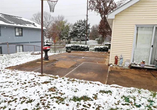 Photo 3 of Single family home for sale at 1032 Miller Rd E, Imperial, MO 63052 | MLS# 24073833 | Listing updated on 2024-12-12