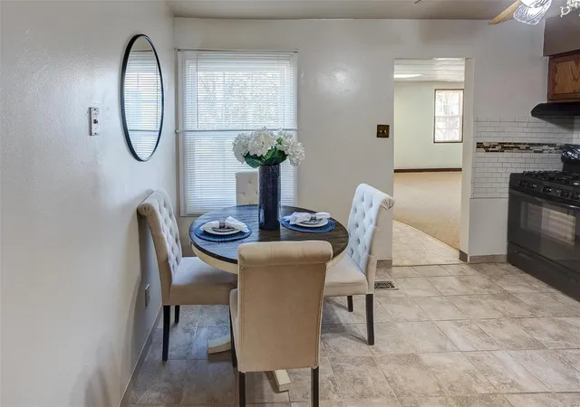 Photo 4 of Single family home for sale at 334 N 43rd Street, Belleville, IL 62226 | MLS# 24075257 | Listing updated on 2024-12-16