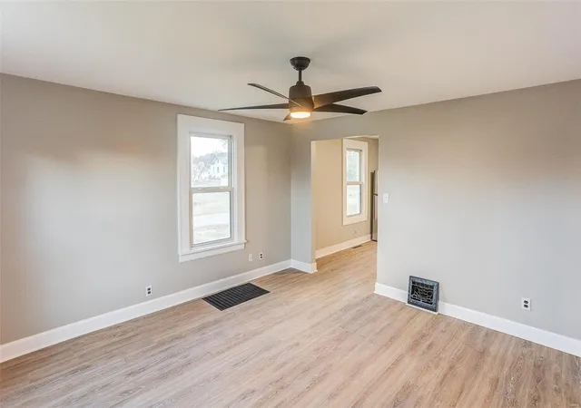 Photo 3 of Single family home for sale at 400 S 2nd Street, Caseyville, IL 62232 | MLS# 24075757 | Listing updated on 2024-12-17