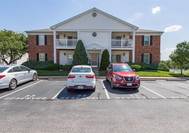Photo 1 of Condo for sale at 4308 Forder Pl #C, Saint Louis, MO 63129 | MLS# 24078731 | Listing updated on 2025-03-05