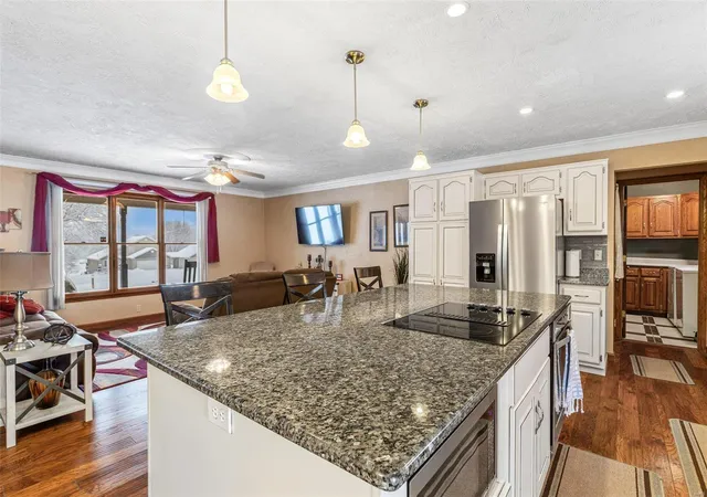 Photo 4 of Single family home for sale at 19923 Twin Oaks Dr, Sainte Genevieve, MO 63670 | MLS# 25001101 | Listing updated on 2025-02-27