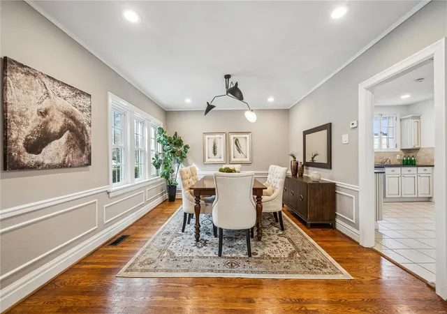 Photo 4 of Single family home for sale at 7557 Cornell, Saint Louis, MO 63130 | MLS# 25001518 | Listing updated on 2025-02-27