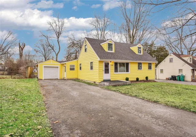 Photo 1 of Single family home for sale at 1208 Redman Blvd, Saint Louis, MO 63138 | MLS# 25001725 | Listing updated on 2025-03-05