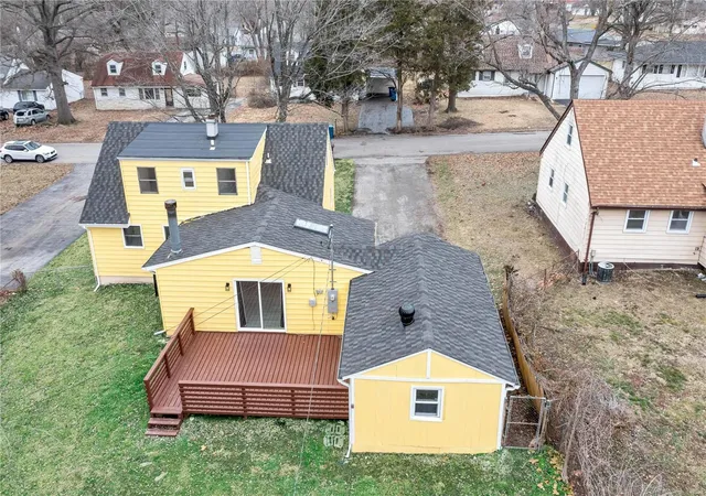 Photo 3 of Single family home for sale at 1208 Redman Blvd, Saint Louis, MO 63138 | MLS# 25001725 | Listing updated on 2025-03-05