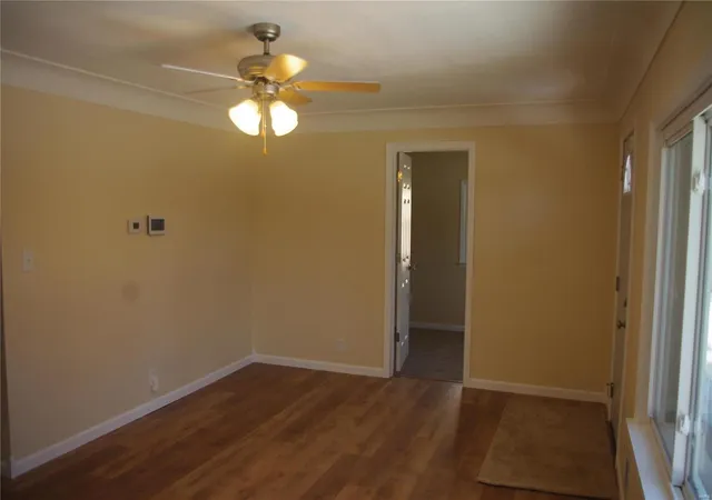 Photo 4 of Single family home for sale at 816 La Salle, Cahokia Heights, IL 62206 | MLS# 25004203 | Listing updated on 2025-02-27