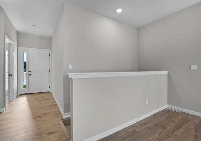 Photo 3 of Single family home for sale at 2345 Fiddler's Close #56STB, Washington, MO 63090 | MLS# 25004715 | Listing updated on 2025-01-29