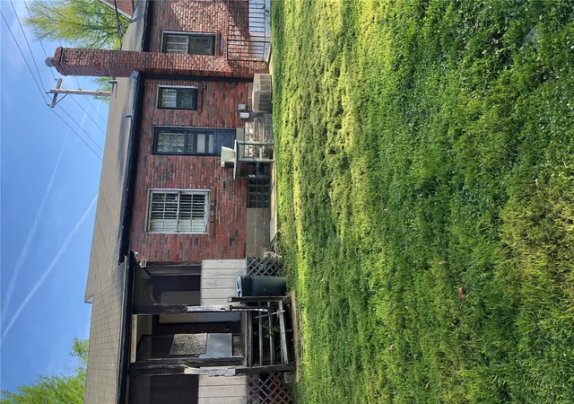 Photo 2 of Single family home for sale at 7386 Milan Ave, Saint Louis, MO 63130 | MLS# 25005641 | Listing updated on 2025-04-22