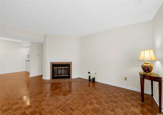 Photo 3 of Condo for sale at 9149 Robin Ct, Saint Louis, MO 63144 | MLS# 25007174 | Listing updated on 2025-03-06
