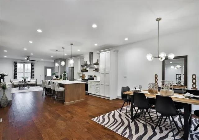 Photo 2 of Townhouse for sale at 1853 Menard St, Saint Louis, MO 63104 | MLS# 25007834 | Listing updated on 2025-03-05