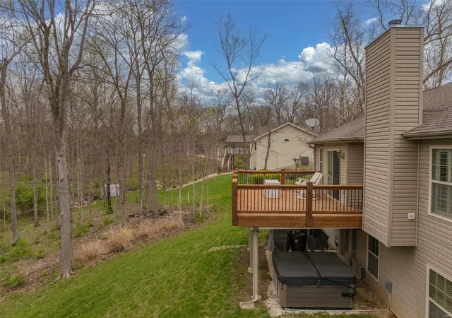 3rd image of 15019 Carriage Oaks Ct, Wright City, MO 63390 | MLS# 25008512