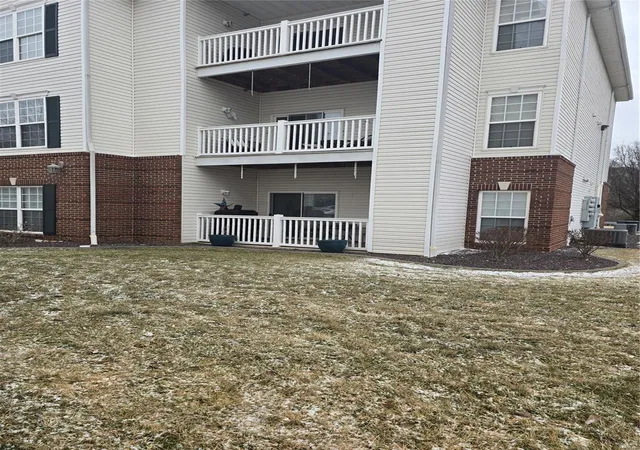 Photo 2 of Condo for sale at 37 Kassebaum Ln #106, Saint Louis, MO 63129 | MLS# 25008697 | Listing updated on 2025-02-27