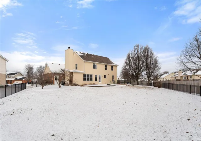 Photo 4 of Single family home for sale at 170 Saint Sabre Dr, Belleville, IL 62226 | MLS# 25008863 | Listing updated on 2025-02-27