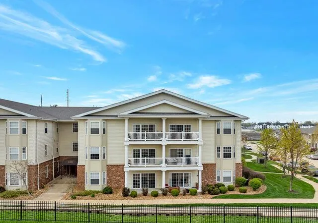 Photo 1 of Condo for sale at 115 Saint James Ct, Saint Peters, MO 63376 | MLS# 25009229 | Listing updated on 2025-04-16