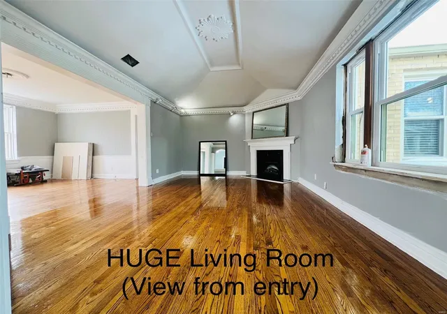 Photo 2 of Condo for sale at 7544 York Dr #3W, Saint Louis, MO 63105 | MLS# 25010068 | Listing updated on 2025-03-03