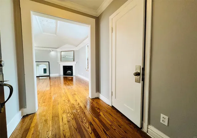 Photo 3 of Condo for sale at 7544 York Dr #3W, Saint Louis, MO 63105 | MLS# 25010068 | Listing updated on 2025-03-03
